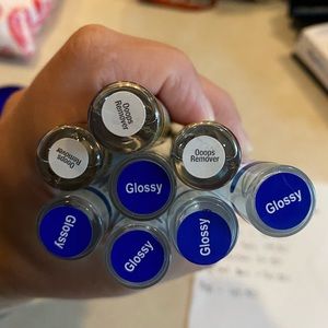 LipSense glossy and oops remover!